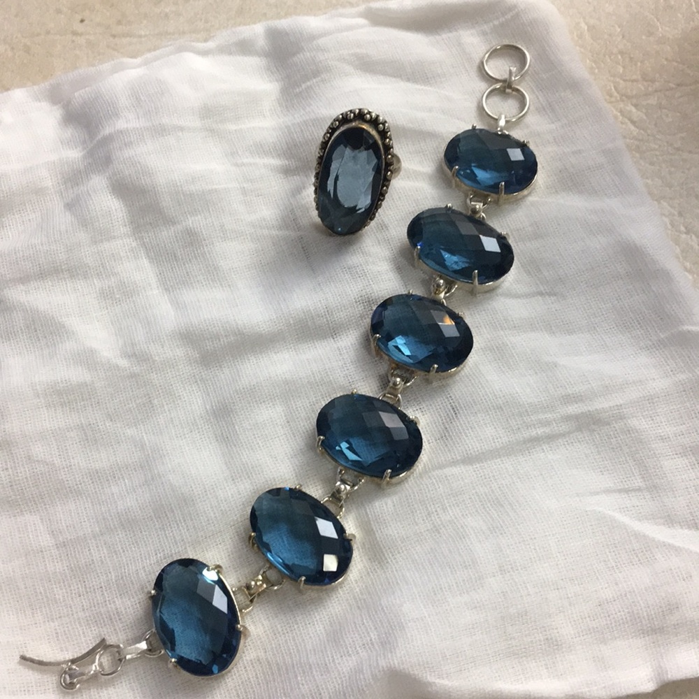 Ring and bracelet set